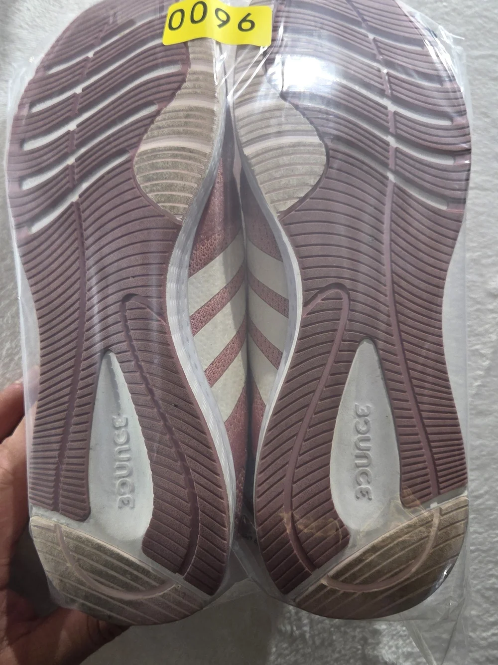 Adidas Bounce Pink/White Athletic Sneakers Breathable Mesh Lace Up sz US 9 -0102